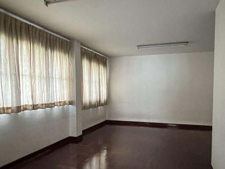 House in Bangnatrad 